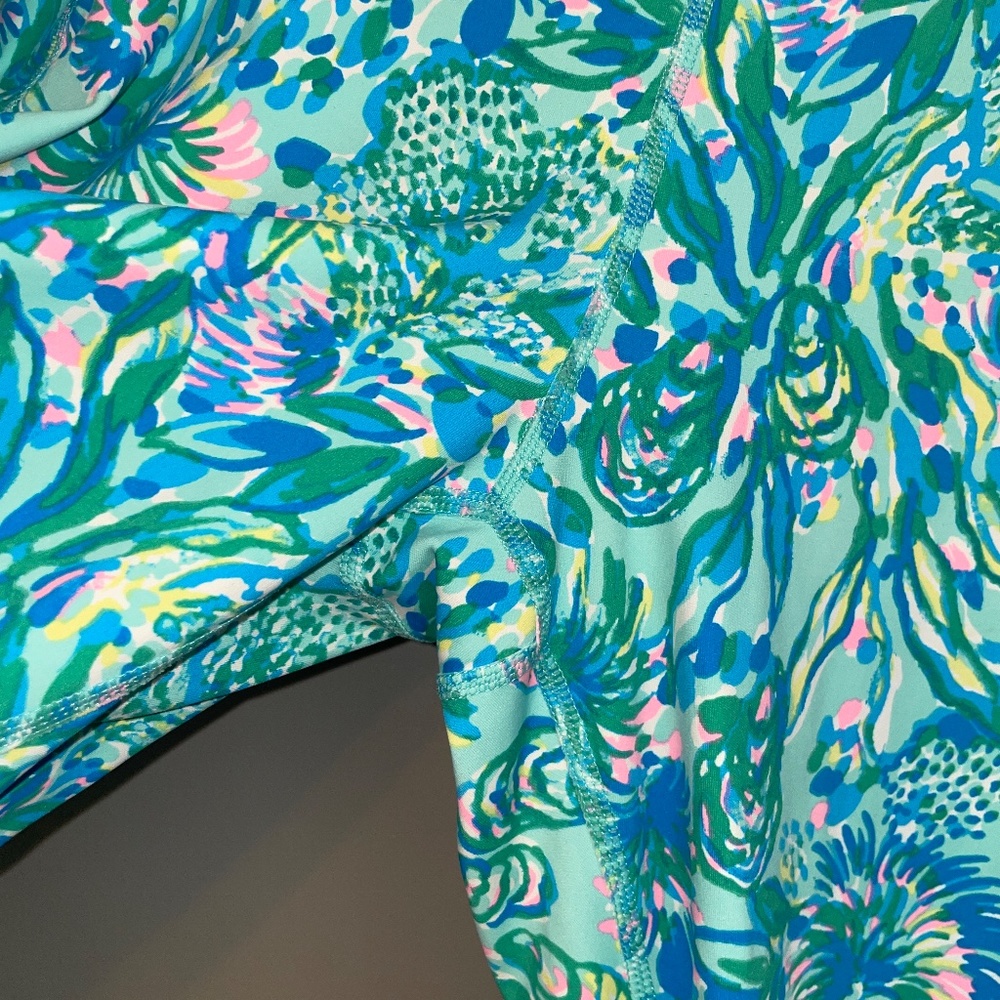 EUC Lilly Pulitzer UPF 50+ Luxletic High Rise Cropped Legging Surf Blue Size XXL - Picture 3 of 7